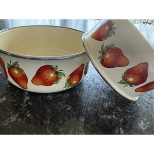 VTG Kobe JC Penney Strawberry Enamel Nesting Bowls 2 Cottagecore Country Shabby